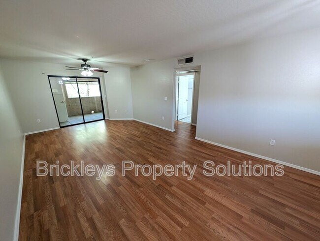 Building Photo - 1287 N Alma School Rd