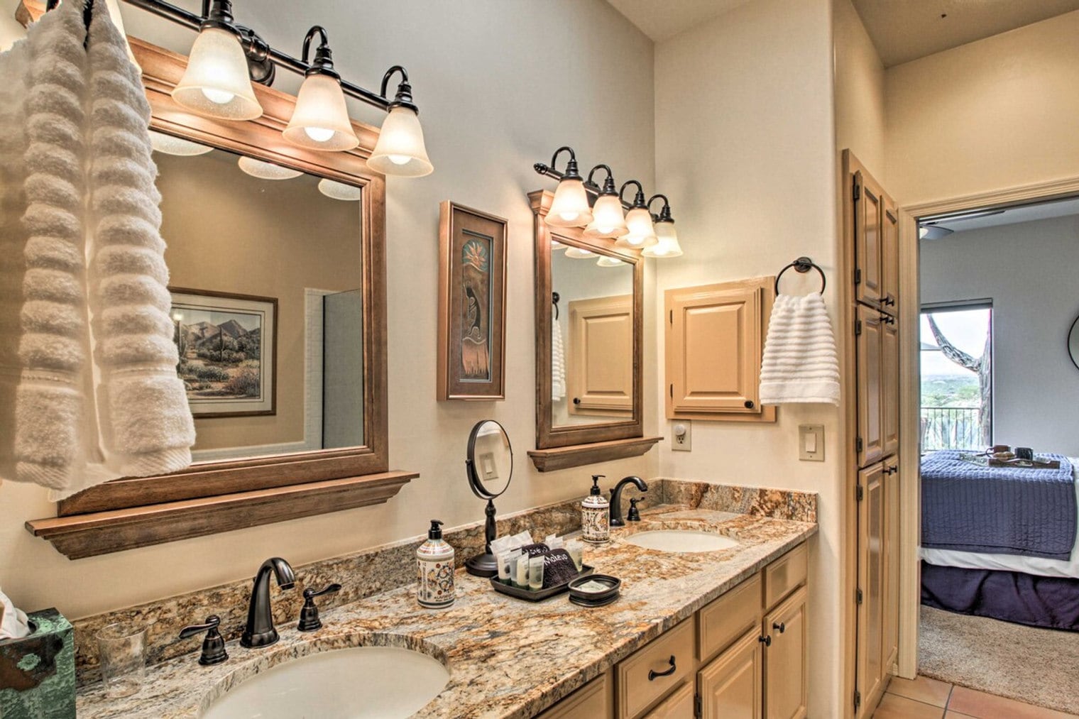 Building Photo - 1195 Cam Diestro