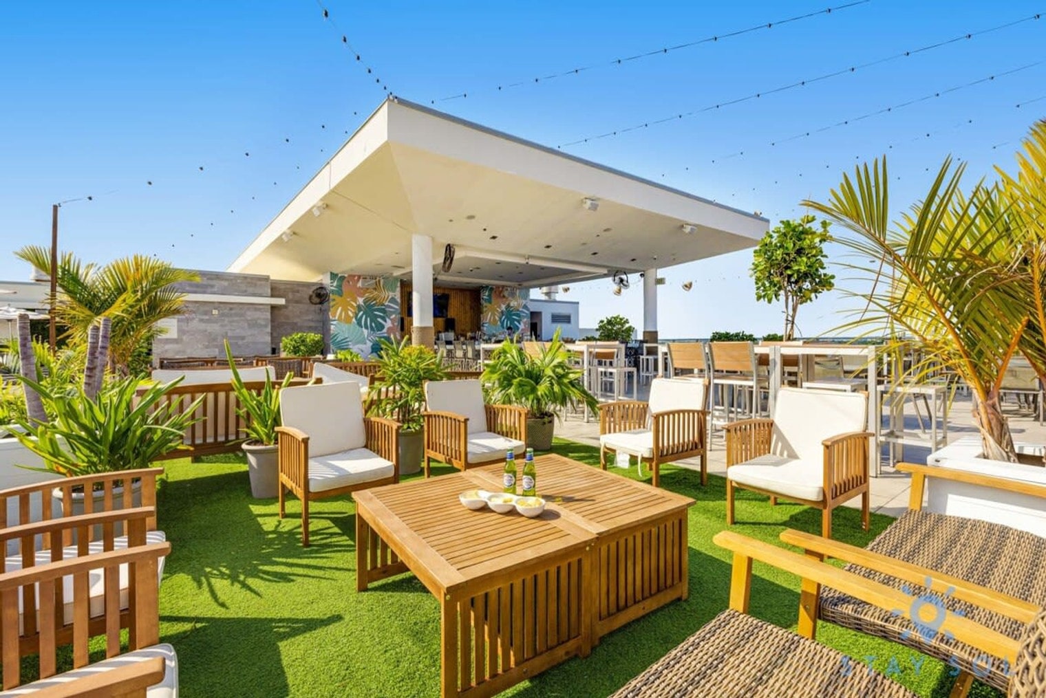 Building Photo - 777 N Ocean Dr