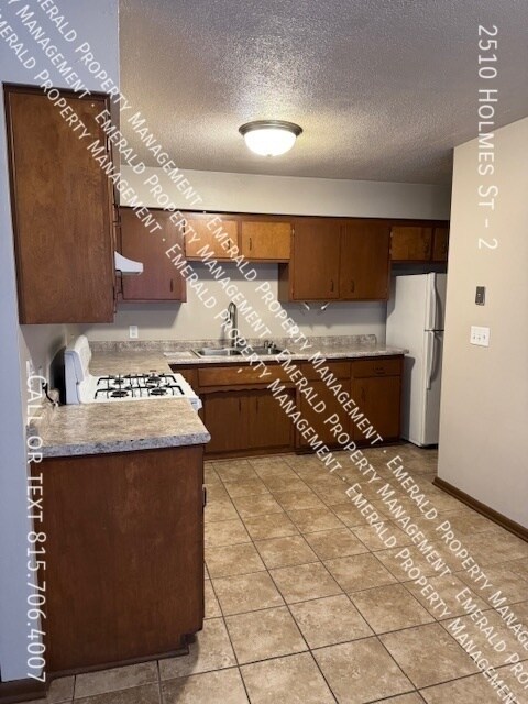 Building Photo - 2510 Holmes St