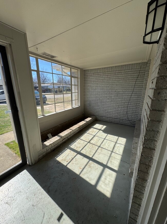 Building Photo - 1229 NW 83rd St