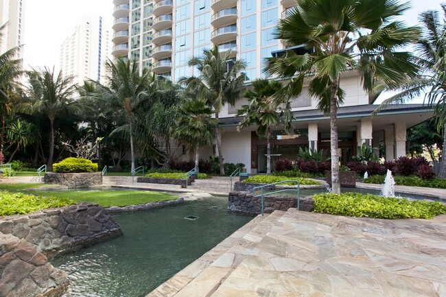 Building Photo - Luxury Living on Kalakaua Avenue - Allure ...