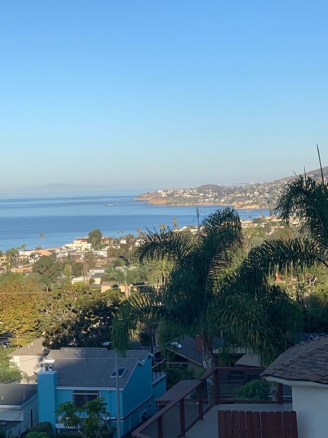 Building Photo - OCEAN VIEW Home for Rent! Please contact Wayne at (818) 261-9881 or wbutts9661@gmail.com for more...