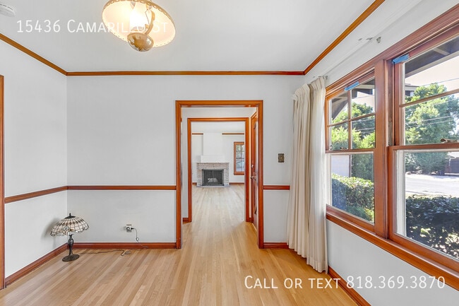 Building Photo - 15436 Camarillo St