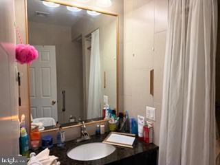 Building Photo - 736 S 8th St