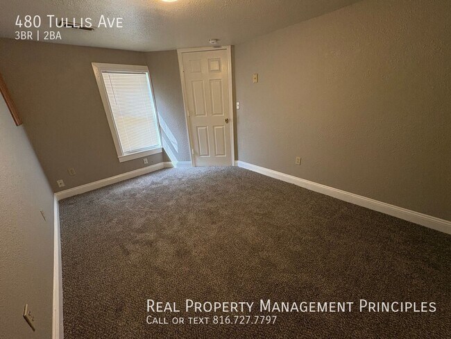 Building Photo - 480 Tullis Ave