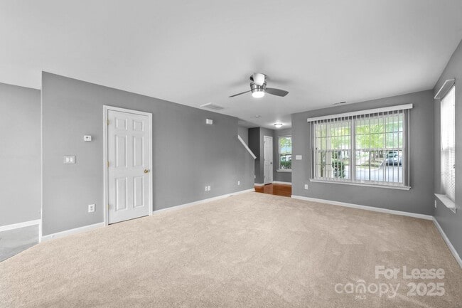 Building Photo - 17562 Caldwell Track Dr