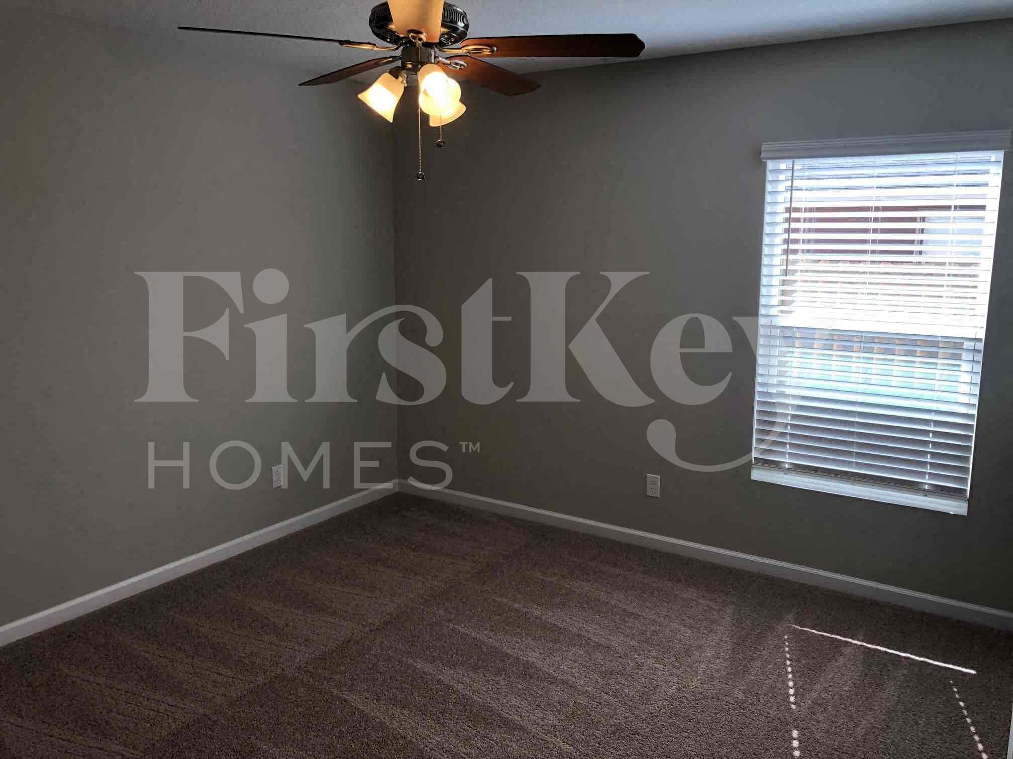 Building Photo - 1773 SW Cannon Ave