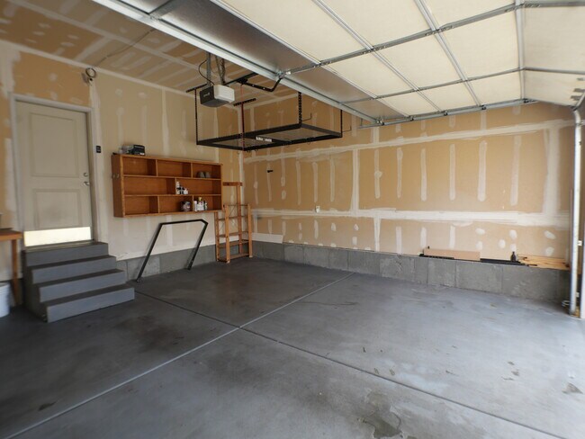 Building Photo - 7552 Lexi Loop