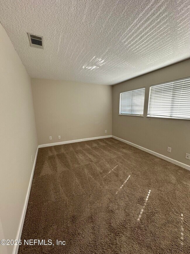 Building Photo - 7867 Bahia Vista Ct