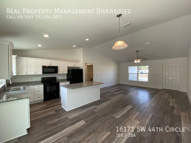 Building Photo - 16171 SW 44th Cir