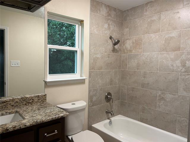 Building Photo - 107 Iberis Ct