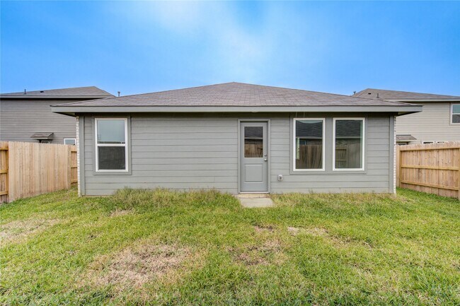 Building Photo - 26811 Prairie Smoke Ln