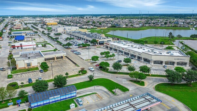 Building Photo - 21155 Gosling Rd