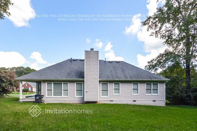 Building Photo - 1840 Country Crest Way