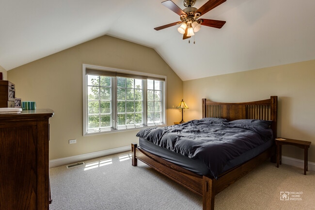 Building Photo - 932 Westmoor Rd