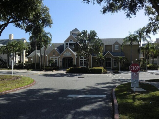 Building Photo - 1091 S Hiawassee Rd