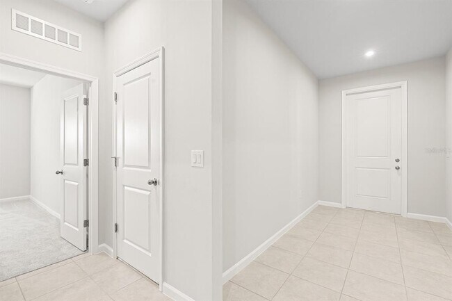 Building Photo - 2964 Slough Creek Dr