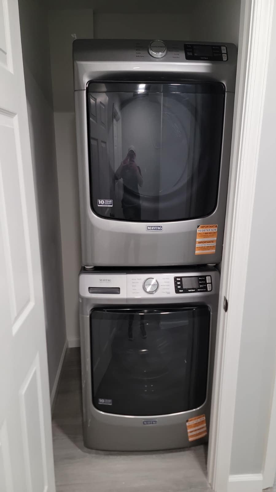 Washer/Dryer - 518 George St