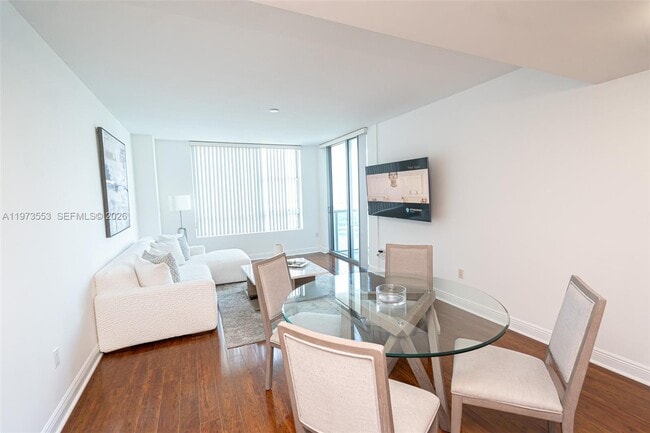 Building Photo - 2641 N Flamingo Rd