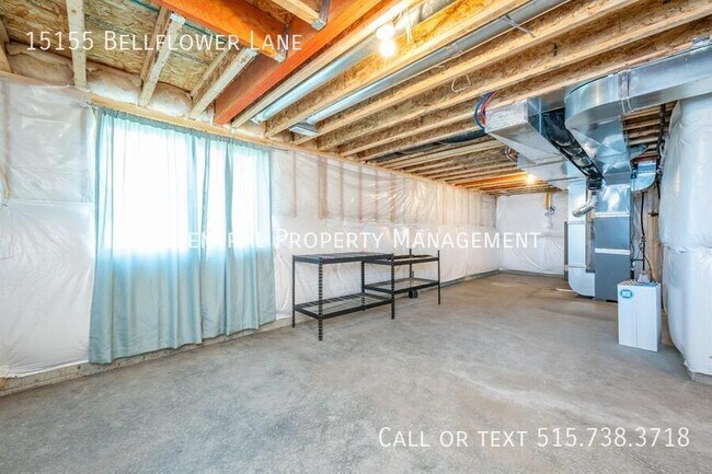 Building Photo - 15155 Bellflower Ln