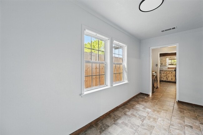 Building Photo - 2306 Lavon Creek Ln