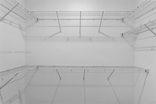 Building Photo - 444 E 16th St