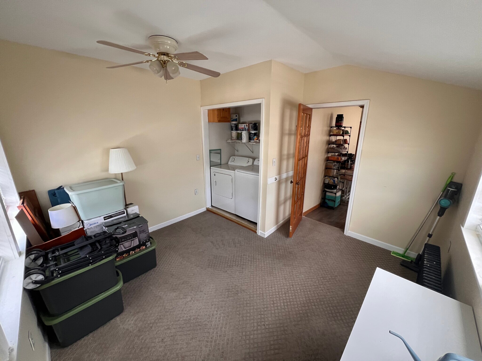 Building Photo - 151 Division St