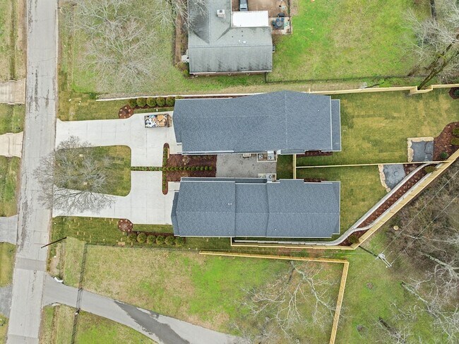 Building Photo - 85 Brookwood Terrace