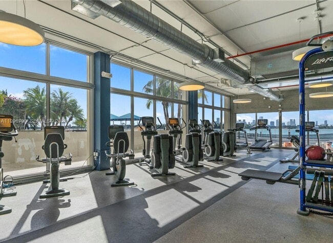 Building Photo - 1200 West Ave