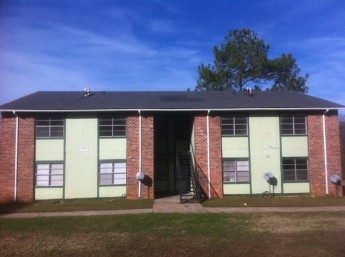 Primary Photo - Spring Lane Apartments