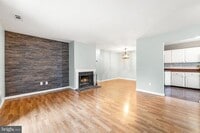 Building Photo - 509 Cascade Ct