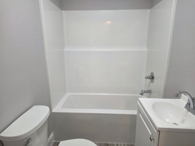 Building Photo - 6108 Ramsey Rd