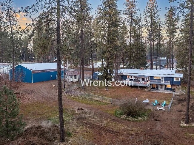 Building Photo - 3200 sq ft 3BR/3BA Home in Latah Valley – Bonus Shop Available
