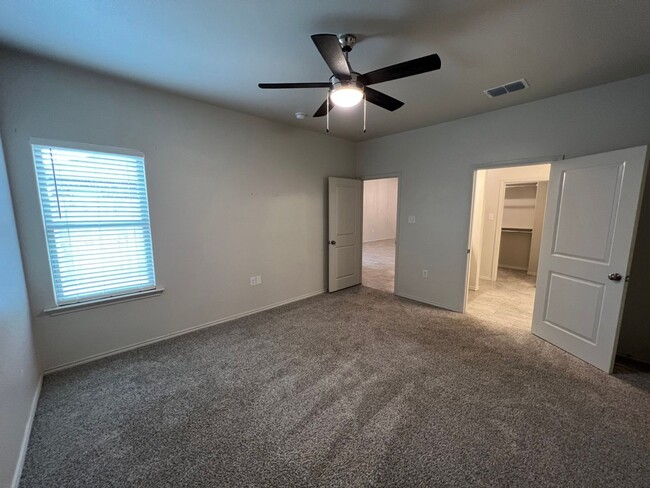 Building Photo - New 2 Bedroom Townhome Available In Wolffo...