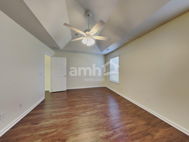 Building Photo - 1710 Beeson Park Ln