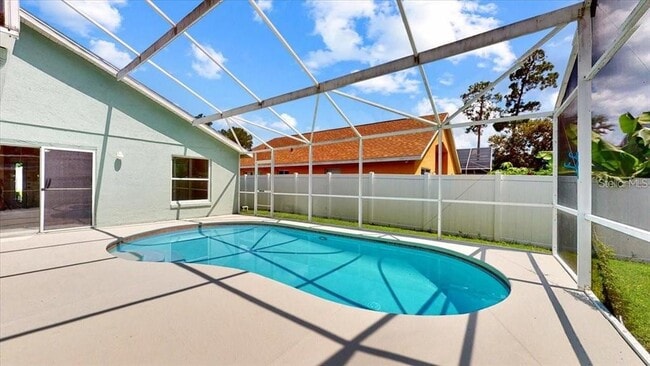 Building Photo - 1910 Ellery Ln