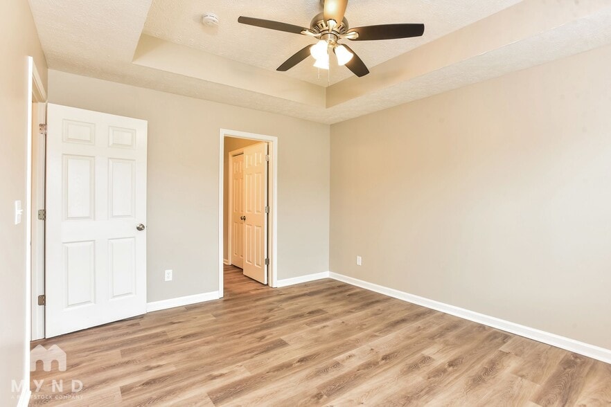 Building Photo - 721 Wildwood Dr