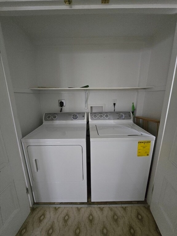 Building Photo - 303 Main St