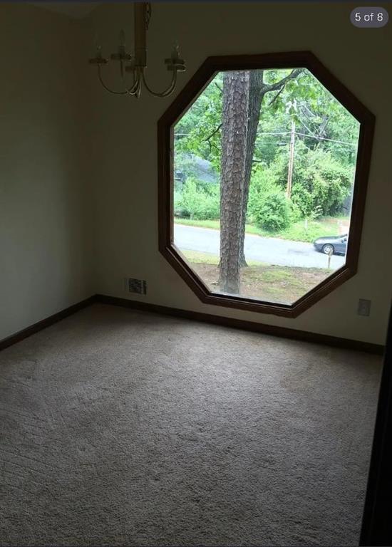 Building Photo - 257 Castleair Dr NE