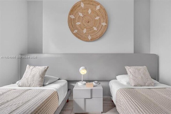 Building Photo - 3900 Biscayne Blvd