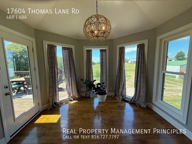 Building Photo - 17604 Thomas Lane Rd