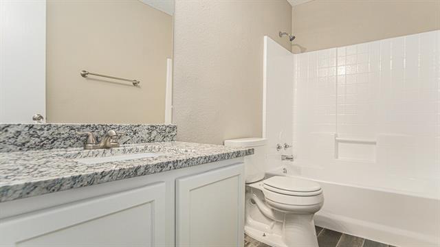 Building Photo - 8732 Hunters Point Way