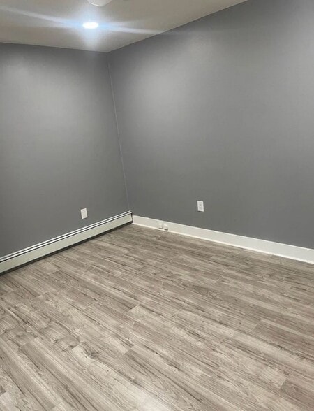 Building Photo - 36 Lincoln Pl