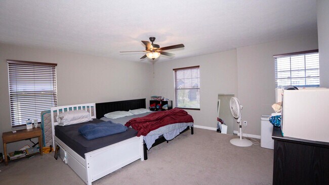 Building Photo - 7320 Blackwell Dr