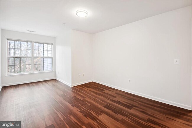 Building Photo - 2155 Scotts Crossing Ct