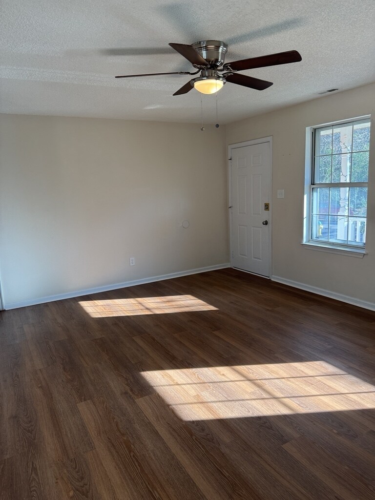 family room with lvp flooring - 5324 Pandoria Ave
