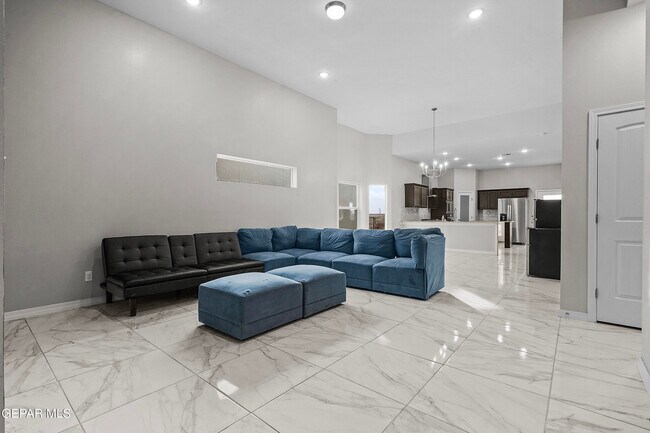 Building Photo - 12681 Don Norte St