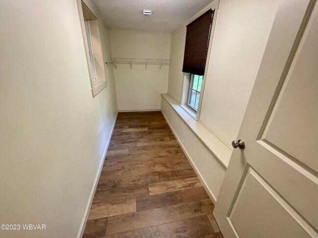 Building Photo - 910 Furnace Run Rd