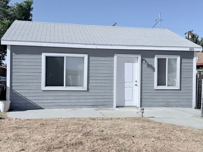 Building Photo - Charming 3-Bedroom Home – Move-In Ready